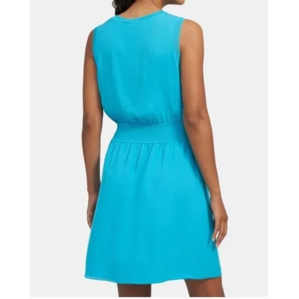 Theory NWT Blue Rib Trim Dress